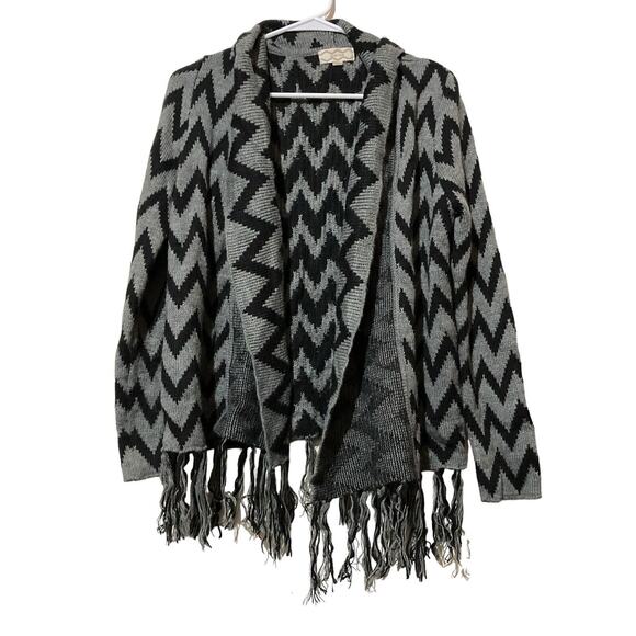 Cardigan Sweater Womens Size Medium Open Front Black gray chevron PINK ROSE - Picture 1 of 5